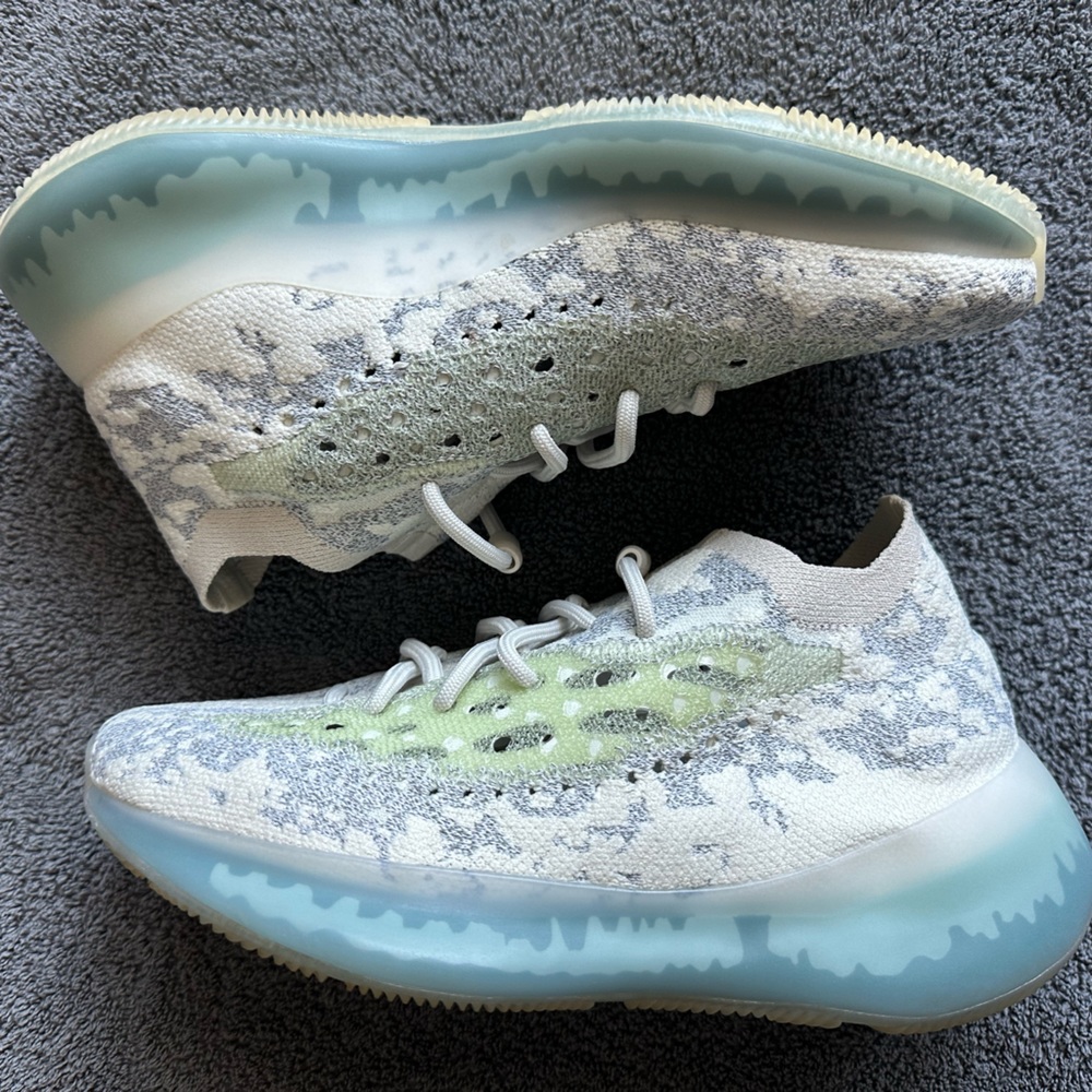 adidas Yeezy Boost 380 - Alien Blue - Men 7.5 - Barely Worn - Picture 6 of 13
